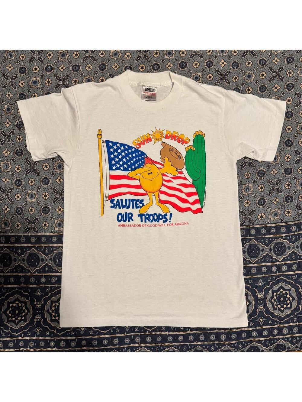 Vintage Arizona Sun Drop soda graphic white tshirt size medium
